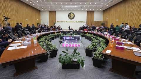 INE arranca capacitación de funcionarios de casilla para elección judicial