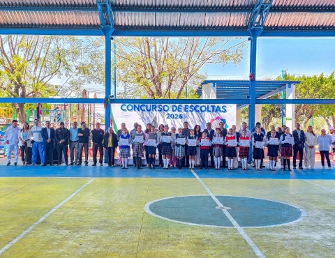 Conmemoran D&iacute;a de la Bandera con honores en Yecapixtla