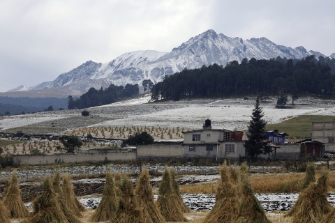 Nevado de Toluca permanece cerrado indefinidamente por seguridad de visitantes
