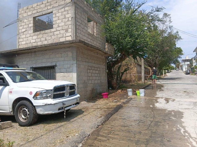  Incendio en vivienda de Puente de Ixtla moviliza a vecinos