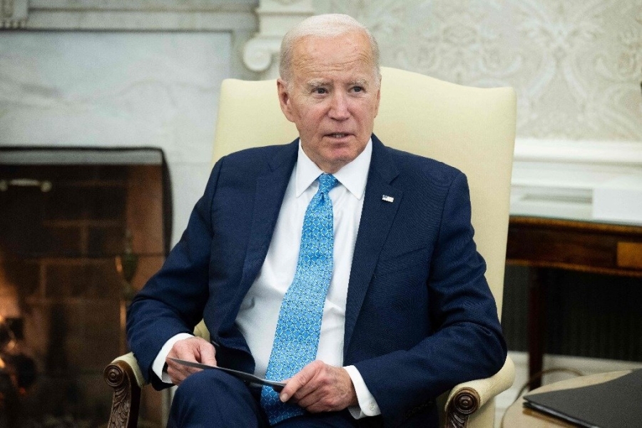 Biden anuncia que enviará ayuda humanitaria aérea a Gaza