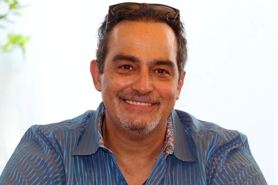 Omar Fierro es operado de emergencia por apendicitis y revela que estuvo cerca de una peritonitis