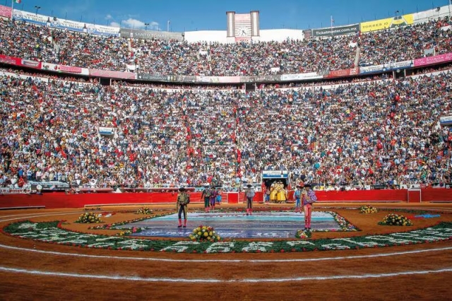 Suprema Corte autoriza corridas de toros en Plaza México