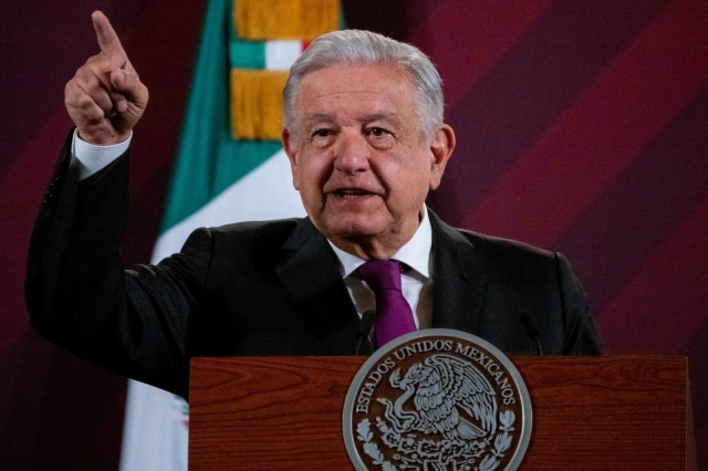 Gran farmacia podría inaugurarse el 30 de diciembre, anuncia AMLO