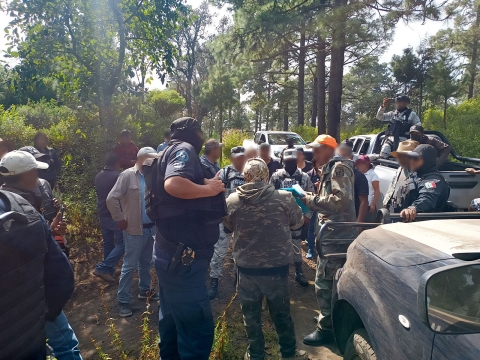 Cinco detenidos en operativo conjunto contra cacer&iacute;a ilegal en parque nacional 'El Tepozteco', dentro del Bosque de Agua