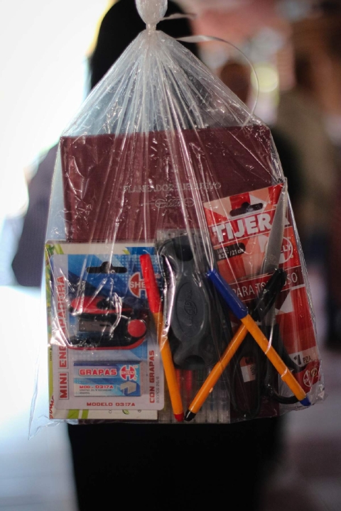 Se gasta Zacatepec m&aacute;s de medio mdp en insumos para maestros