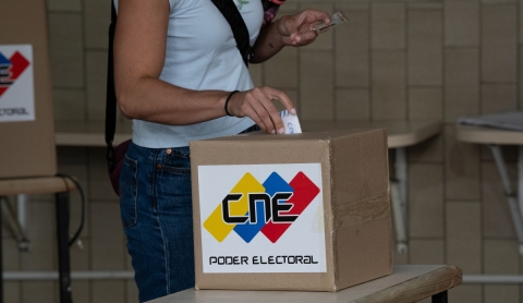 Elecciones legislativas en Venezuela marcadas por la abstención y el recuerdo del fraude electoral
