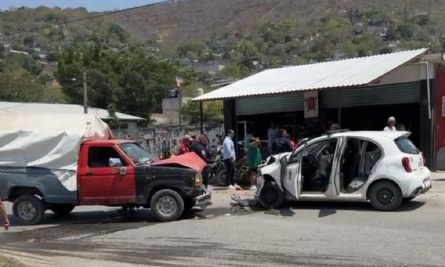 Cinco heridos, saldo de choque en Jojutla