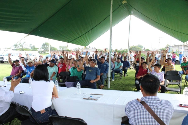 Los proyectos fueron sometidos a votación.