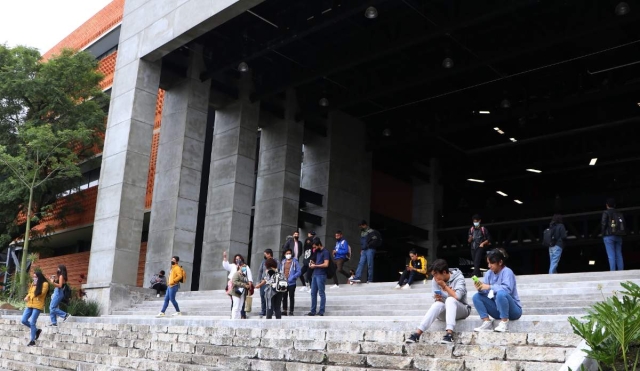 Los estudiantes de la UAEM interesados deben registrarse con anticipación.