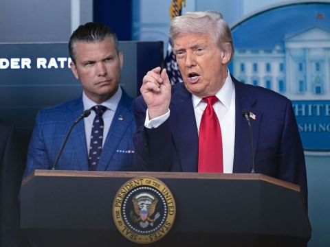 Trump pospone aranceles a China y fija nuevo plazo de 90 días