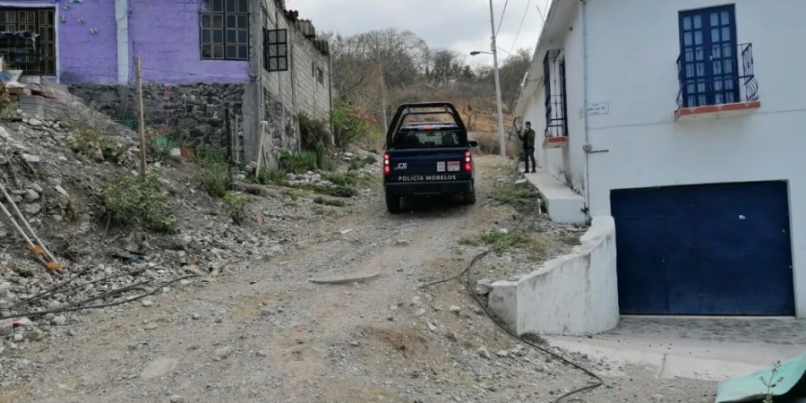 Viajaba en una moto robada y con una pistola