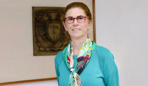 La doctora Annie Pardo Cemo, reconocida como la número 1 en Biología Molecular en México