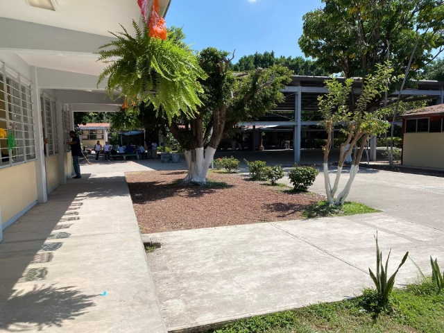 Suspenden clases primarias de Cuernavaca y Huitzilac para capacitación contra violencia