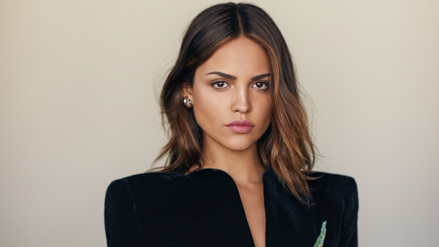 Eiza González confiesa que no se siente querida por México