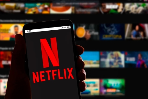 Netflix elimina la opci&oacute;n de retransmitir contenido desde el m&oacute;vil en Google TV y otros dispositivos recientes