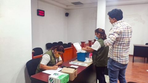 Realizan jornada de vacunaci&oacute;n contra sarampi&oacute;n en sedes del Poder Judicial en la zona sur