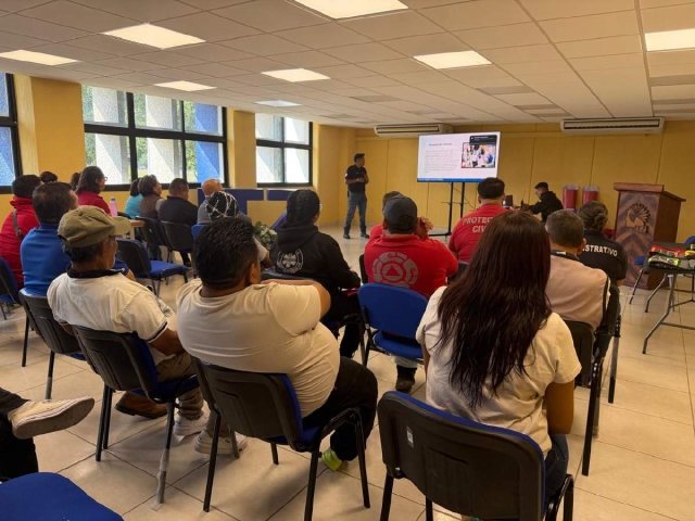 La capacitación fue dirigida al Sistema de Comando de Incidentes para Brigadas Comunitarias e Institucionales de la localidad.