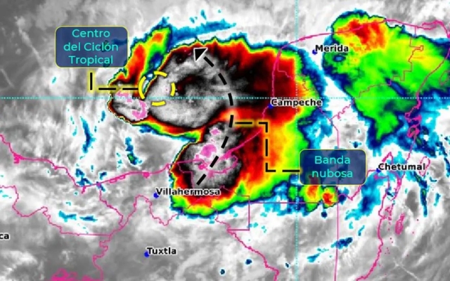 Tormenta tropical Karl se desplaza hacia Tabasco