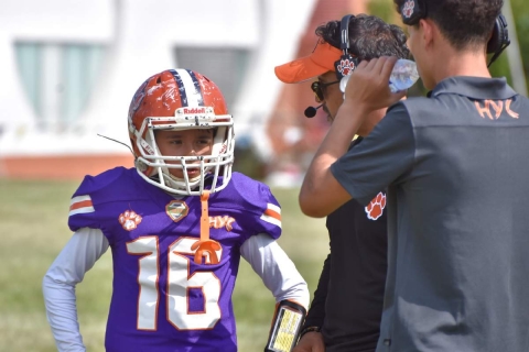 Emiliano Malpica ha mostrado buenas cualidades en la posición de quarterback.