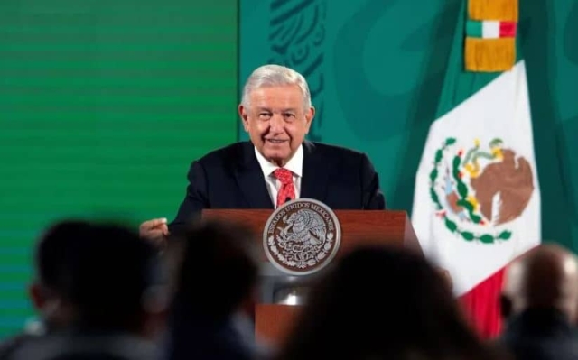 AMLO descarta cambios en su gabinete.