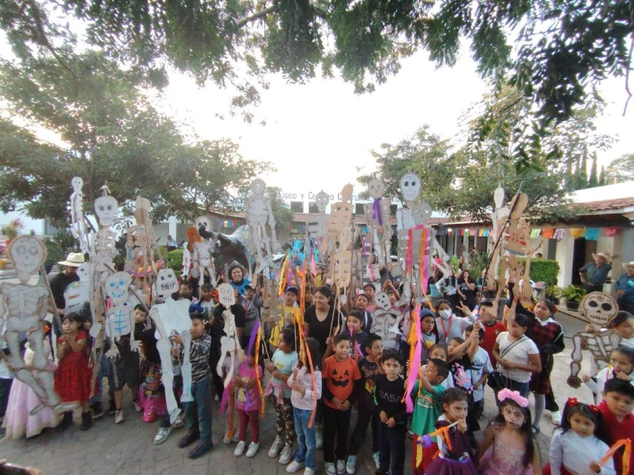 Realizan “Festivalito de Día de Muertos” en Ocuituco