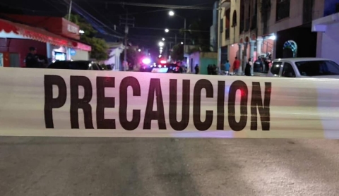 Disparan contra un automóvil en Temixco