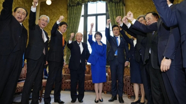 Primera ministra de Jap&oacute;n disuelve la C&aacute;mara Baja y adelanta elecciones