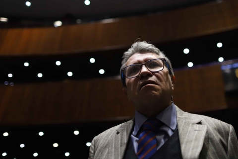 Monreal afirma que juntar revocaci&oacute;n de mandato con elecciones no favorece a Morena