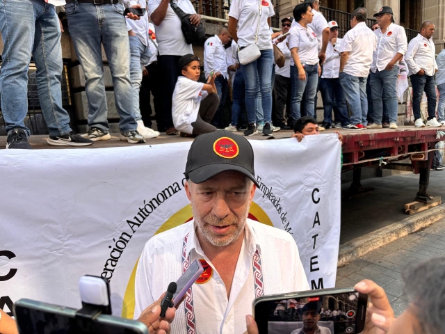 Integrantes de la CATEM se movilizan el primero de mayo