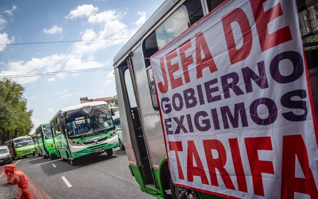 Gobierno de CDMX aprueba aumento de 1.50 pesos al transporte público