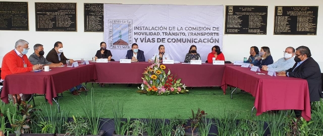 Instalan legisladores Comisión de Tránsito, Transporte y Vías de Comunicación