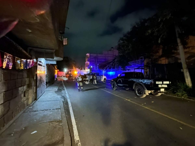 Elementos de la Guardia Nacional resguardaron la escena del crimen.