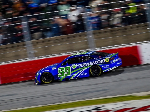 Daniel Suárez Logra un Segundo Lugar en la Nascar Cup 2025 en Las Vegas