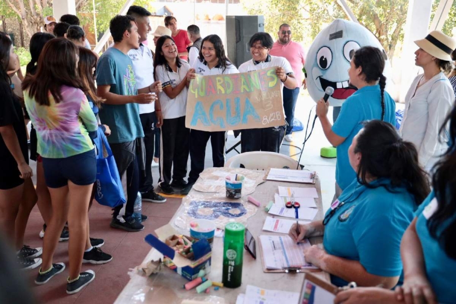 Estudiantes de bachillerato de Jojutla participaron en actividades recreativas que tuvieron como objetivo crear conciencia en ellos para preservar el recurso.