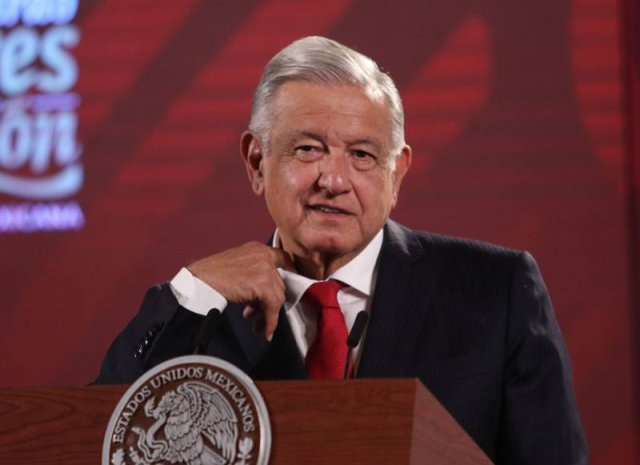 AMLO acepta que cambió de opinión de regresar al Ejército a los cuarteles