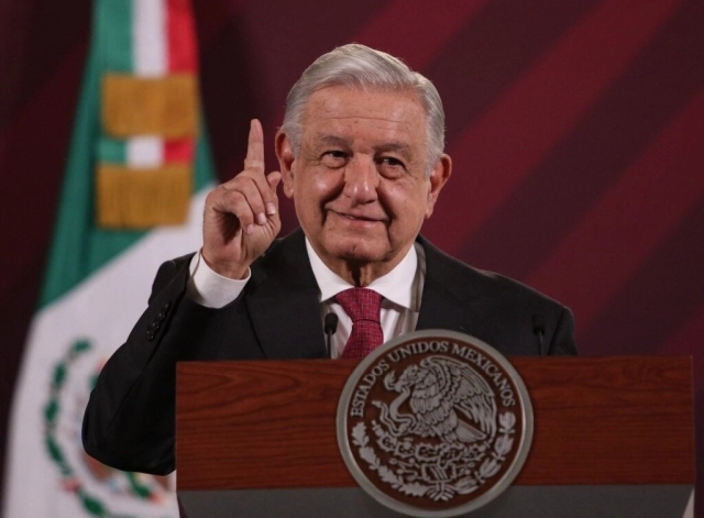 AMLO garantiza continuidad en proyecto de trenes de pasajeros