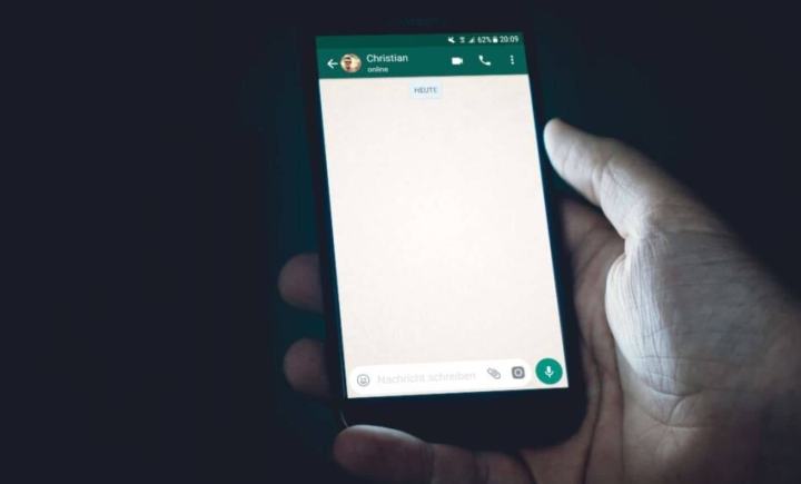 ¿Cómo eliminar mensajes de WhatsApp de forma automática?