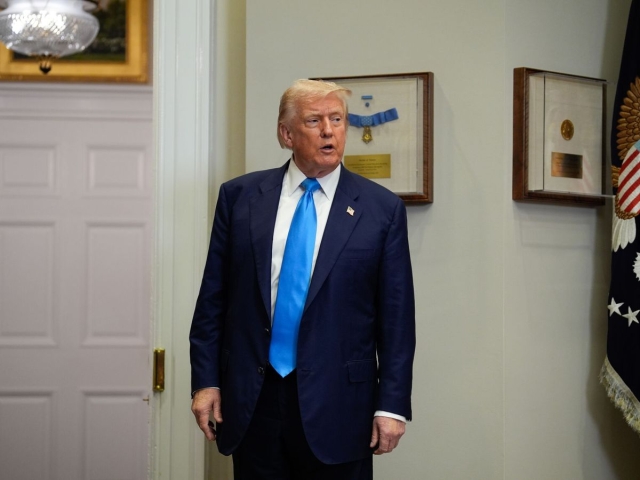 Trump extiende por 90 días negociaciones comerciales con México