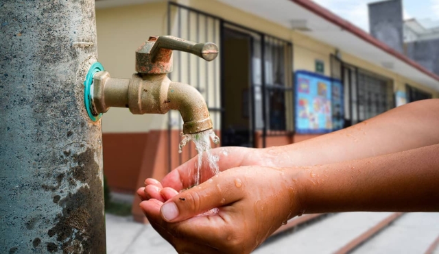 Buscan garantizar agua  para escuelas públicas