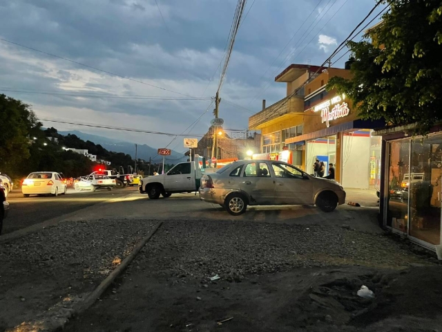 El joven fue hallado sin vida a bordo del automóvil.