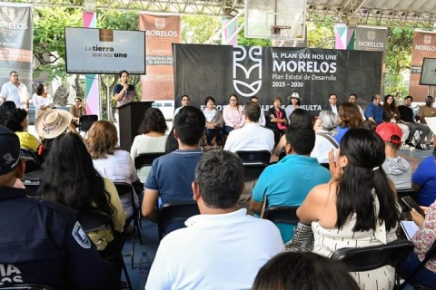 Entrega gobierno de Margarita González Saravia &#039;Plan Estatal de Desarrollo&#039; al Congreso de Morelos
