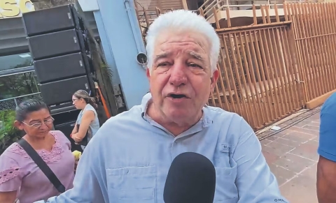 &#039;¡Ya bájenle!&#039;: José Ramiro López Obrador arremete contra medios por preguntas sobre violencia