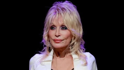Fans de Dolly Parton se alarman por su salud; su hermana aclara la situación