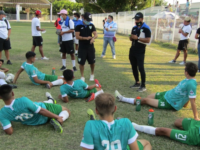 Selva Cañera se ubica en el séptimo lugar con 21 puntos; hoy a las 3 de la tarde los albiverdes recibirán a CDY.