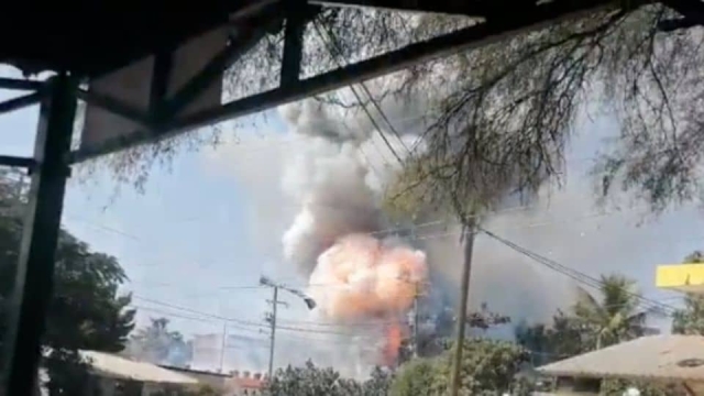 Explota bodega de pirotecnia en Apatzingán.
