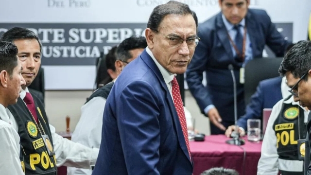 Perú: Expresidente Martín Vizcarra recibe 14 años de cárcel por corrupción