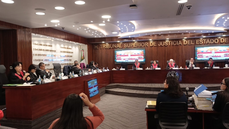 Debaten magistrados del TSJ solicitud de haber de retiro que promovió exmagistrada del TUJA