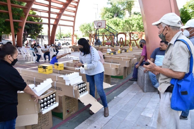 Con la entrega de ayer ya suman 140 los calentadores que han sido adquiridos por familias a bajo costo en lo que va de la actual administración.