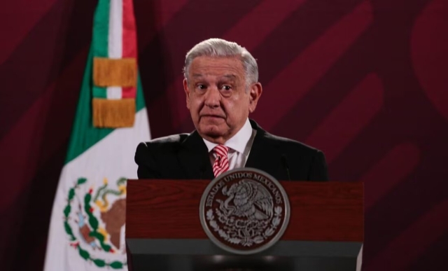 AMLO respalda a Ana Guevara tras denuncia de corrupción